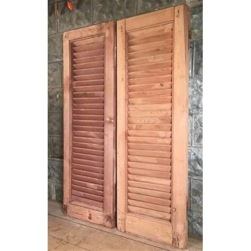 Exterior Wood Shutters - 06 49 19