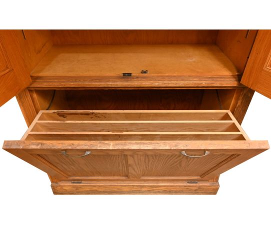 49554-oak-built-in-school-cabinet-11.jpg